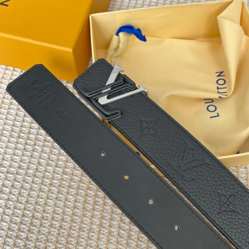TravelReady Louis Vuitton Belts 300689