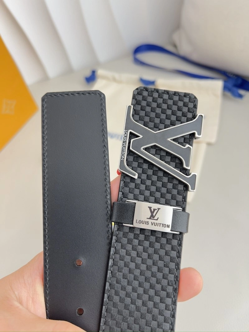 Durable Louis Vuitton Belts 300671