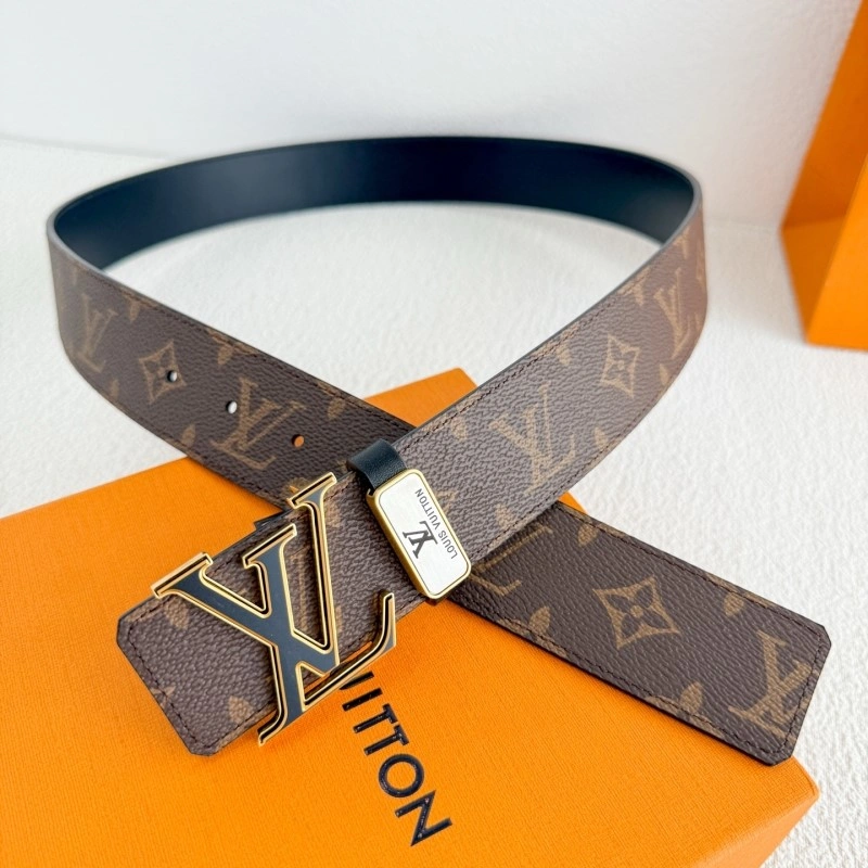Minimalist Louis Vuitton Belts 300661
