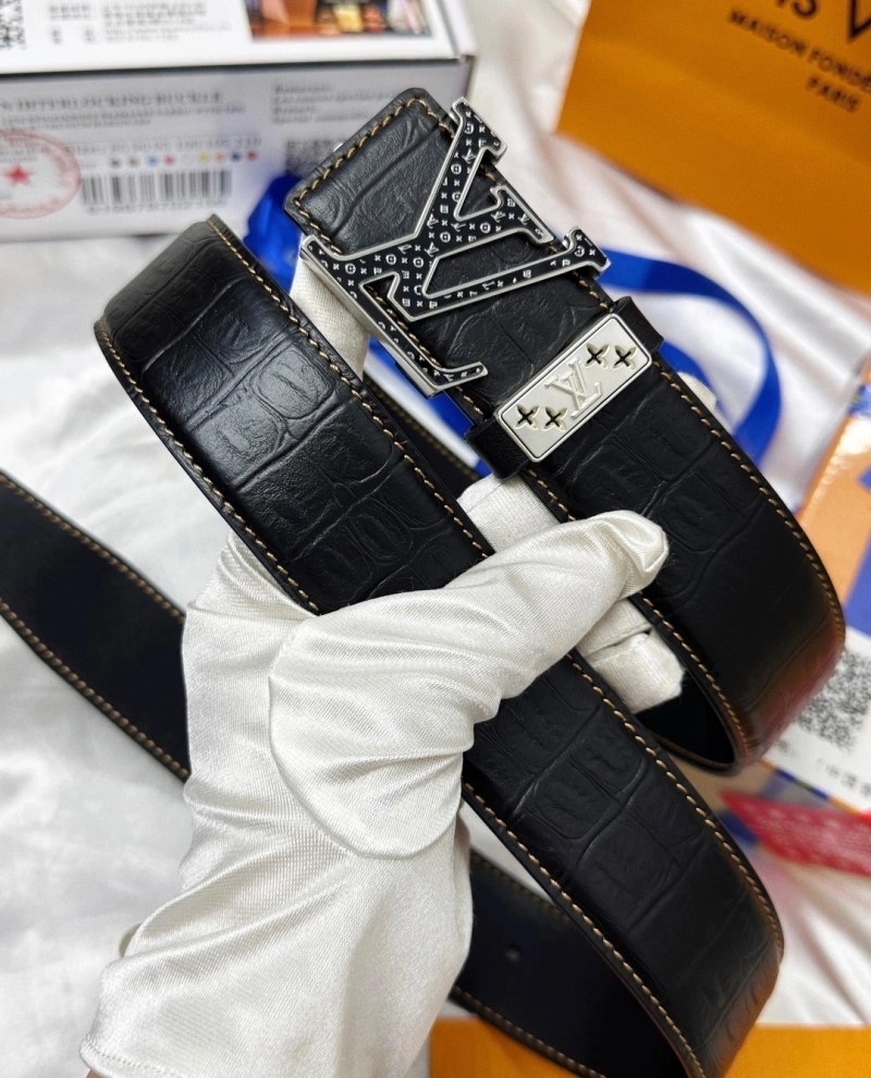 ZipUp Louis Vuitton Belts 300654