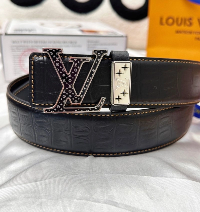 ZipUp Louis Vuitton Belts 300654