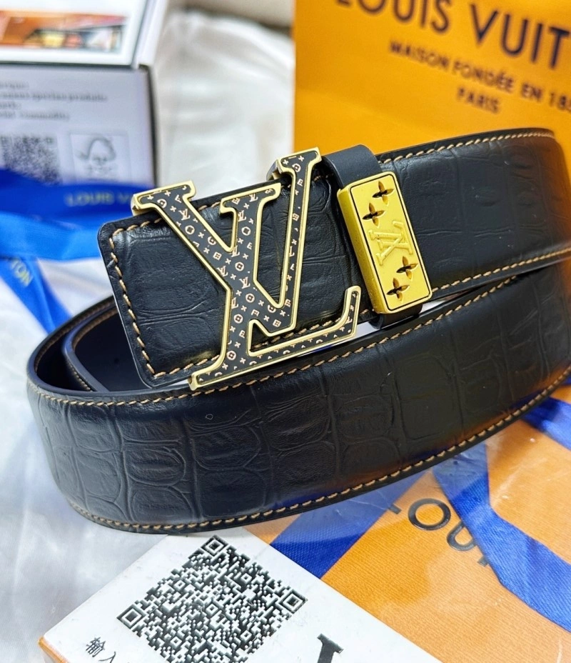 Effortless Louis Vuitton Belts 300662