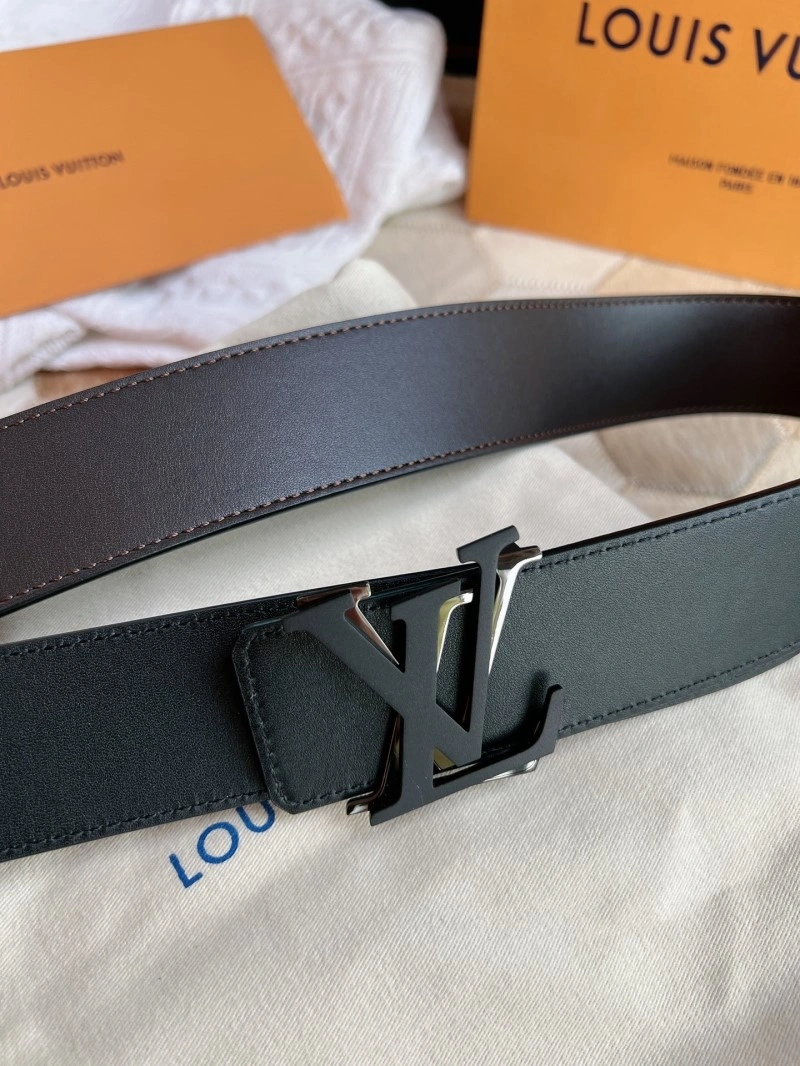 Louis Vuitton Belts Sporty 300633