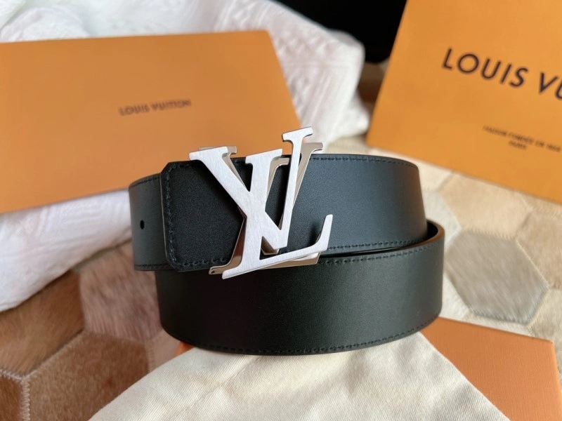 Stretchable Louis Vuitton Belts 300640