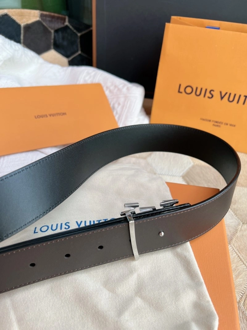 Stretchable Louis Vuitton Belts 300640
