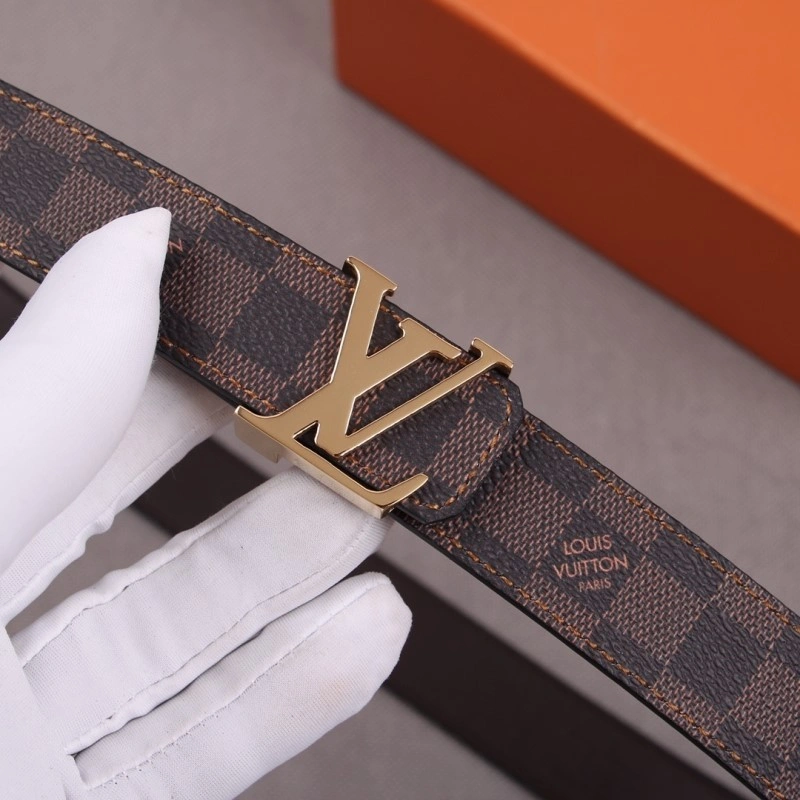 EyeCatching Louis Vuitton Belts 300648