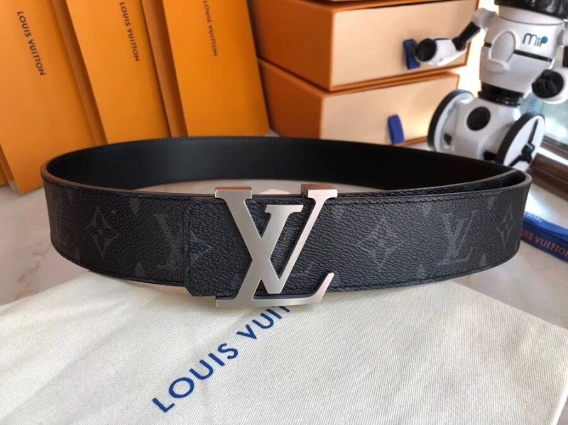 Stylish Louis Vuitton Belts 300642