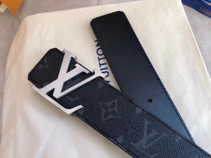 Stylish Louis Vuitton Belts 300642