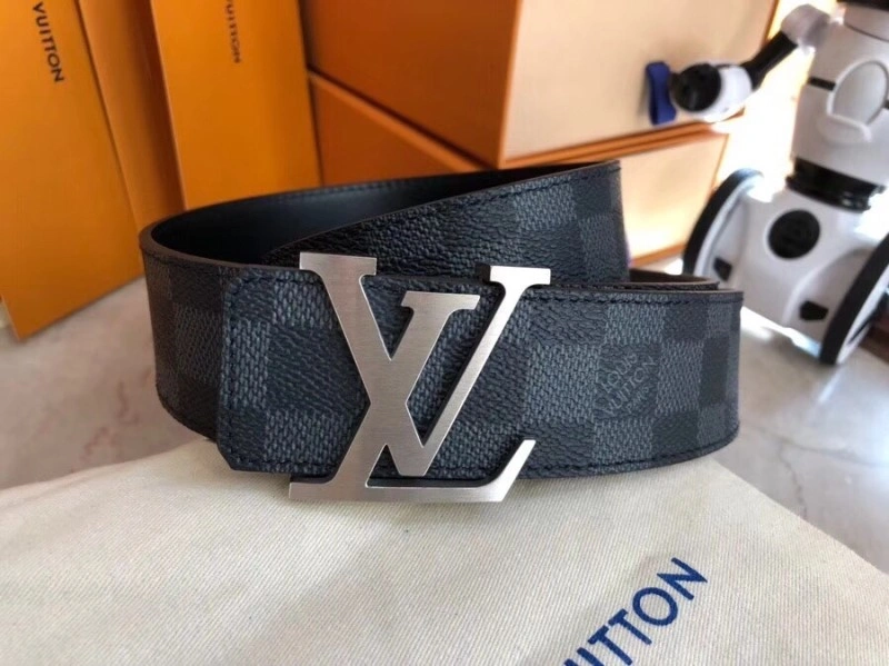 Louis Vuitton Belts Comfortable 300630