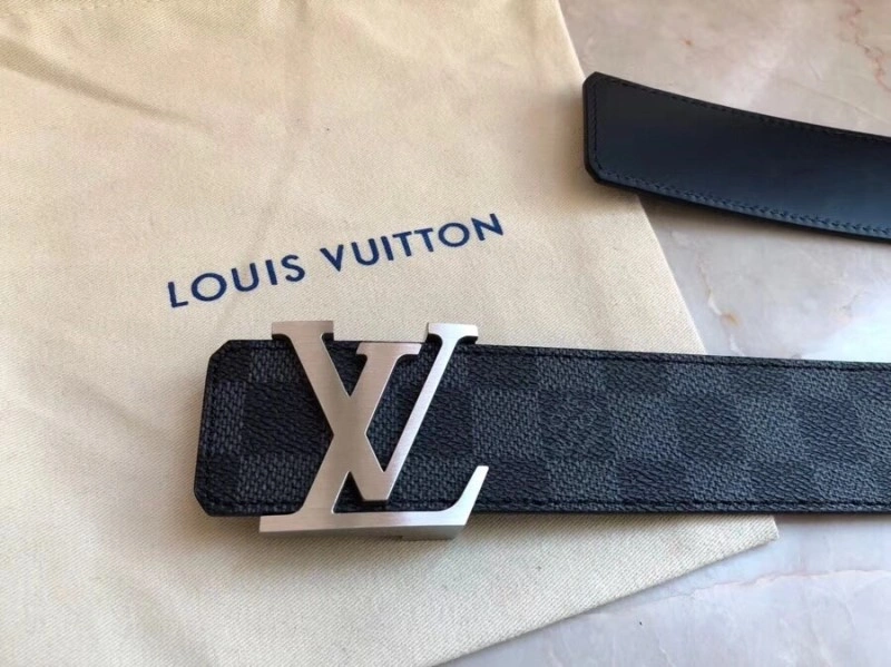 Louis Vuitton Belts Comfortable 300630