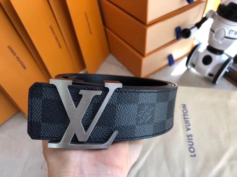 Louis Vuitton Belts Comfortable 300630