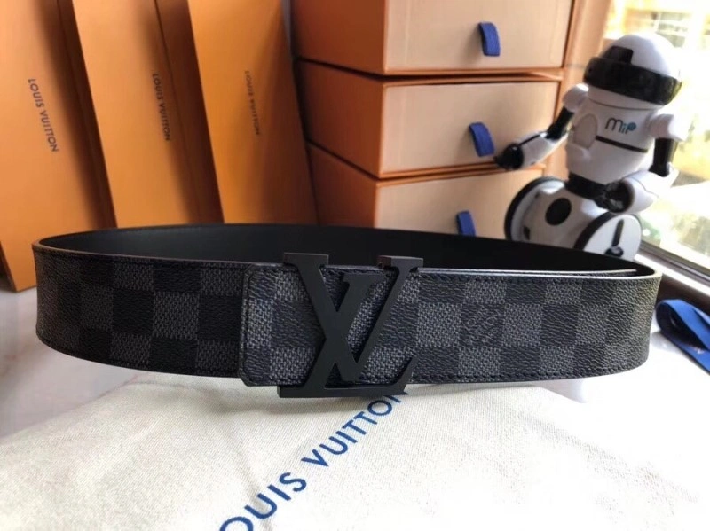 Louis Vuitton Belts EasyMatch 300628