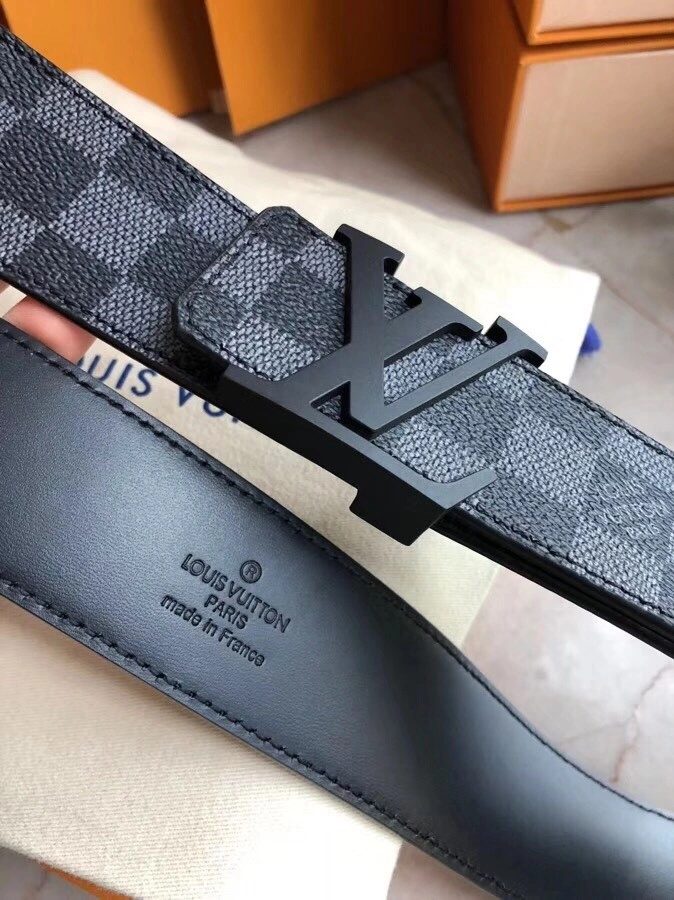 Louis Vuitton Belts EasyMatch 300628