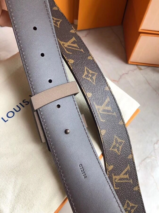 Louis Vuitton Belts FashionForward 300627