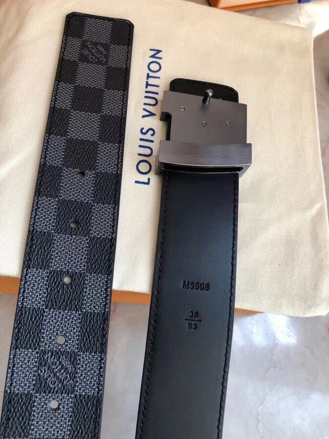 FastDry Louis Vuitton Belts 300620