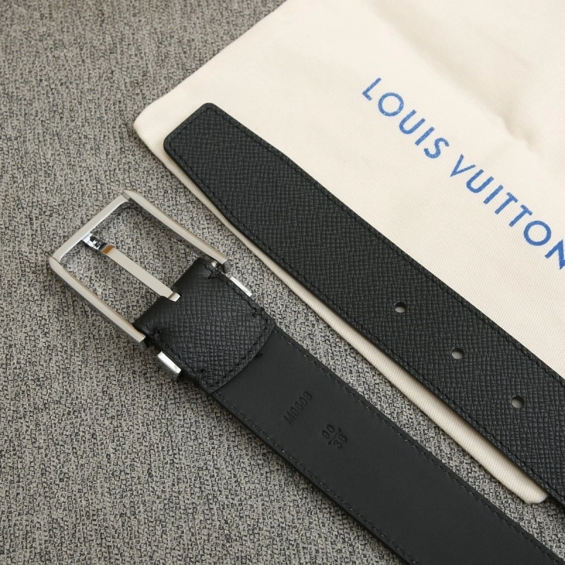Breathable Louis Vuitton Belts 300617