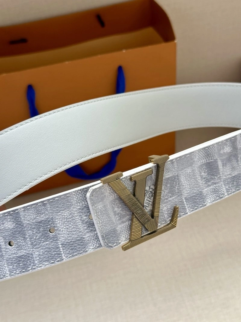 Modern Louis Vuitton Belts 300616
