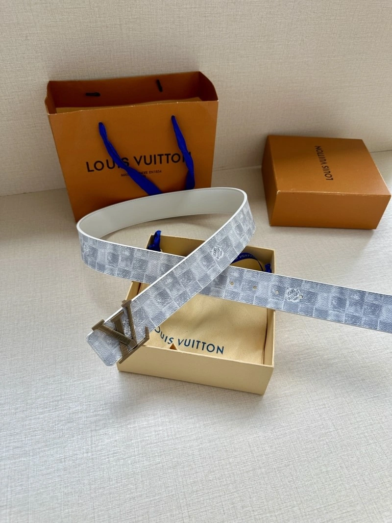 Modern Louis Vuitton Belts 300616