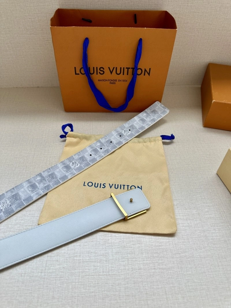 Modern Louis Vuitton Belts 300616