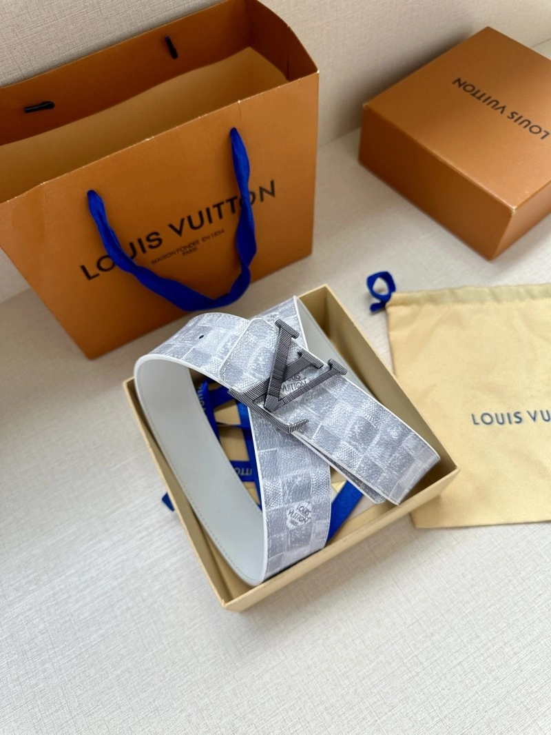 Modern Louis Vuitton Belts 300616