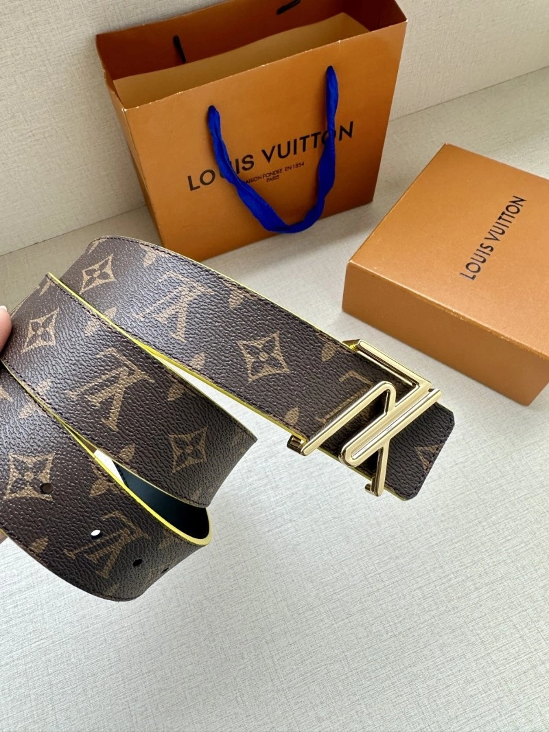 Louis Vuitton Belts EasyMatch 300622