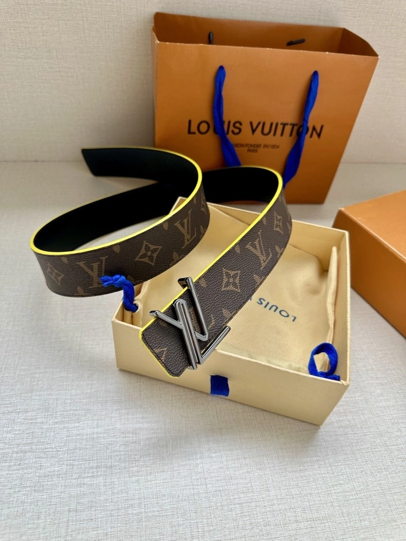 Louis Vuitton Belts EasyMatch 300622