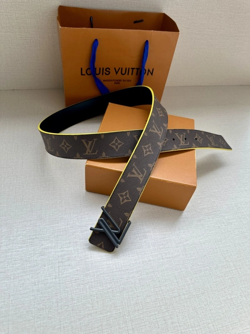 Louis Vuitton Belts Durable 300608