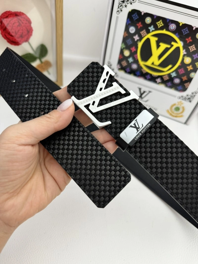 Louis Vuitton Belts Practical 300594