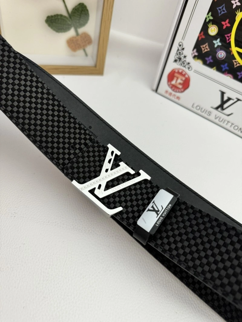 Louis Vuitton Belts Practical 300594