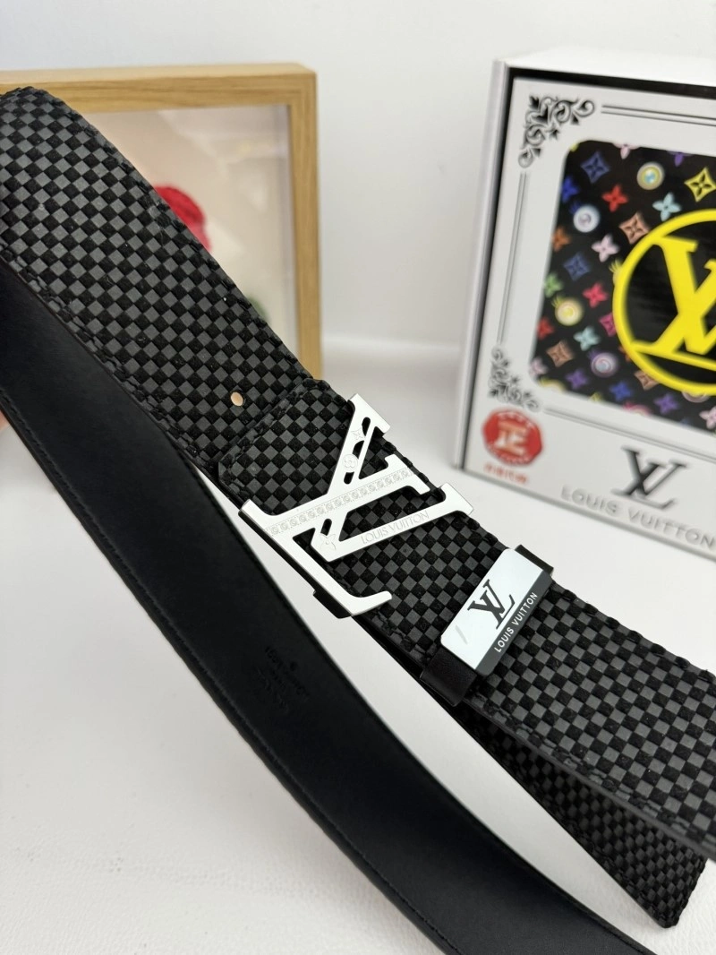 Louis Vuitton Belts Practical 300594