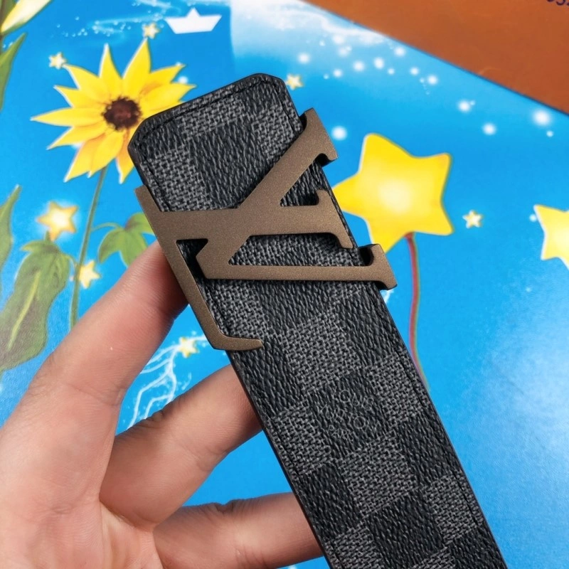 Lightweight Louis Vuitton Belts 300596