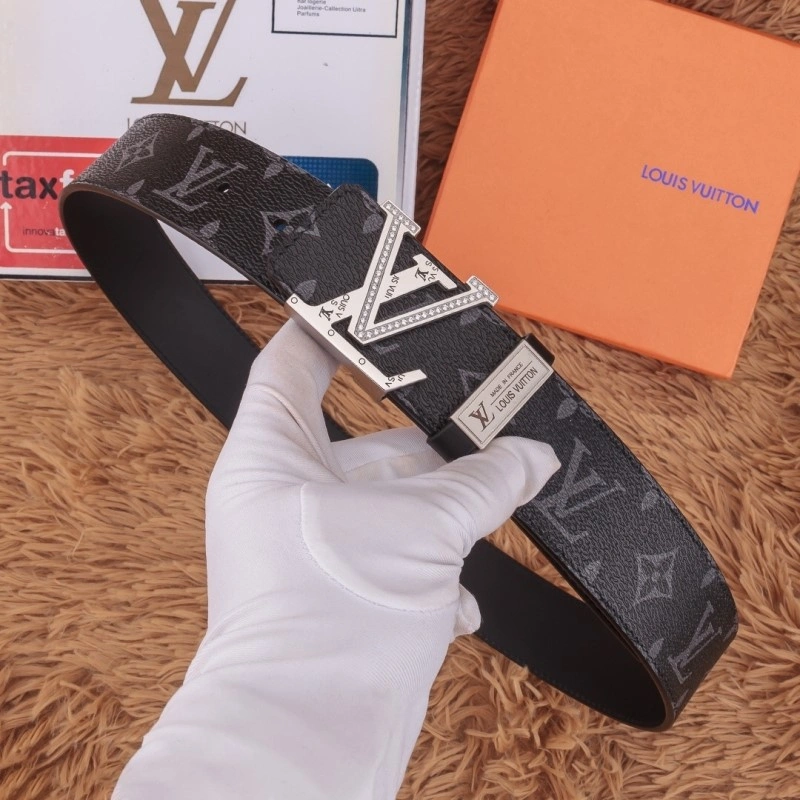 Louis Vuitton Belts Seasonal 300588