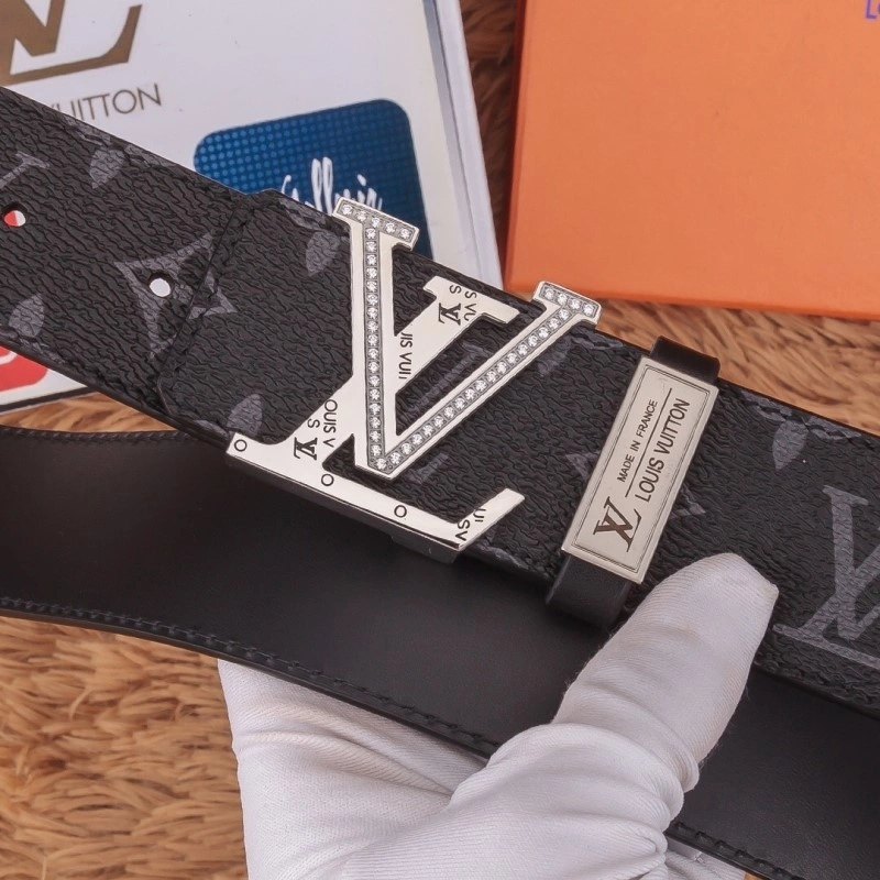 Louis Vuitton Belts Seasonal 300588