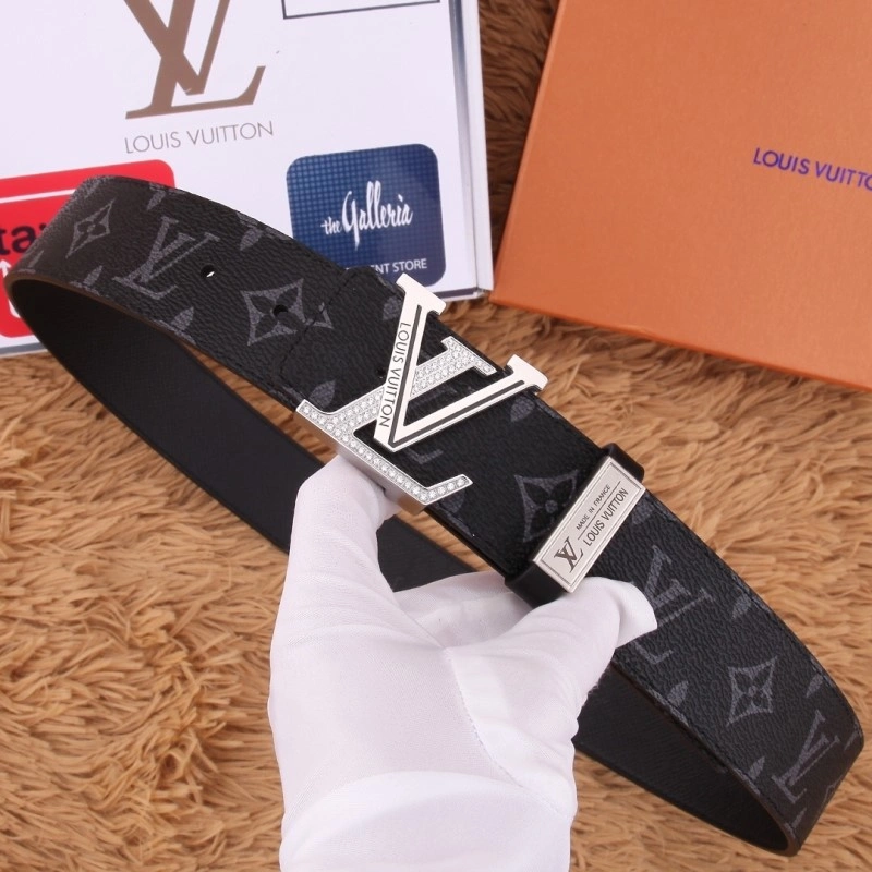Practical Louis Vuitton Belts 300569