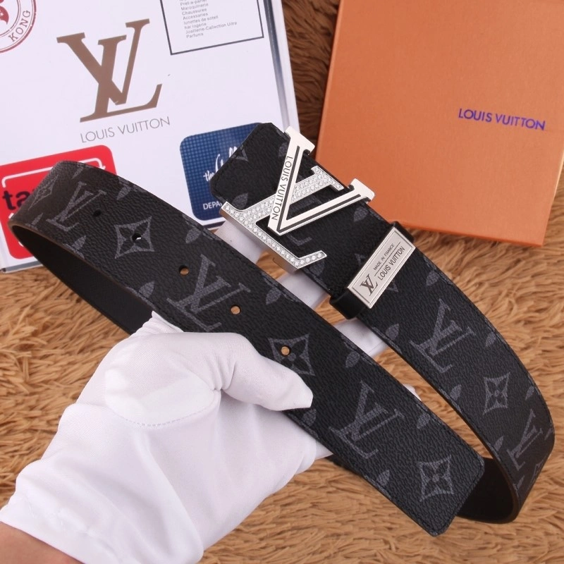 Practical Louis Vuitton Belts 300569