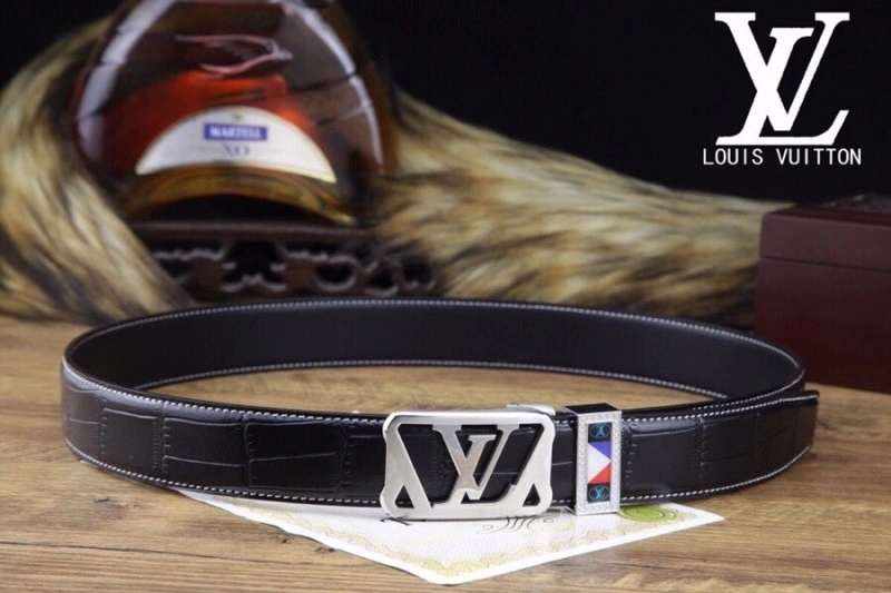 Timeless Louis Vuitton Belts 300555