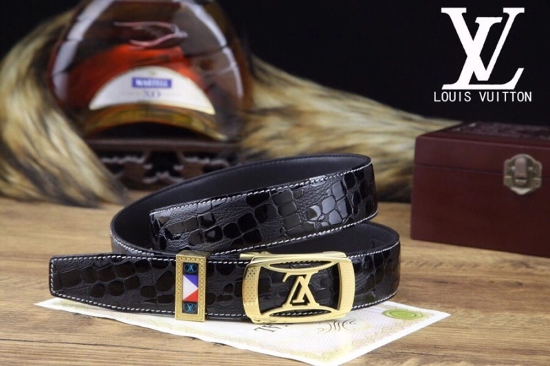 Timeless Louis Vuitton Belts 300555