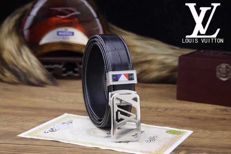 Timeless Louis Vuitton Belts 300555