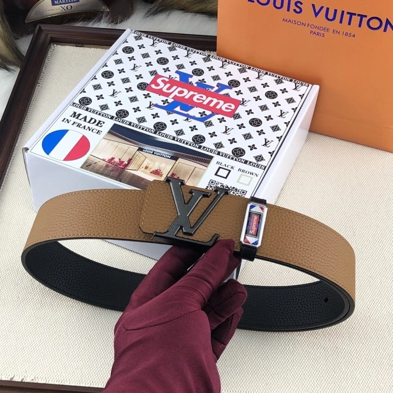 Stylish Louis Vuitton Belts 300584