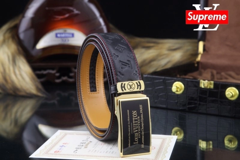 Snug Louis Vuitton Belts 300552