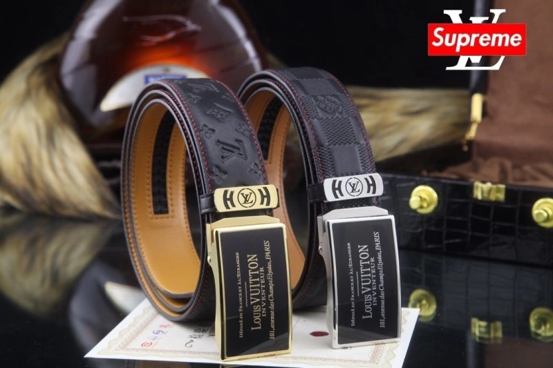 Snug Louis Vuitton Belts 300552