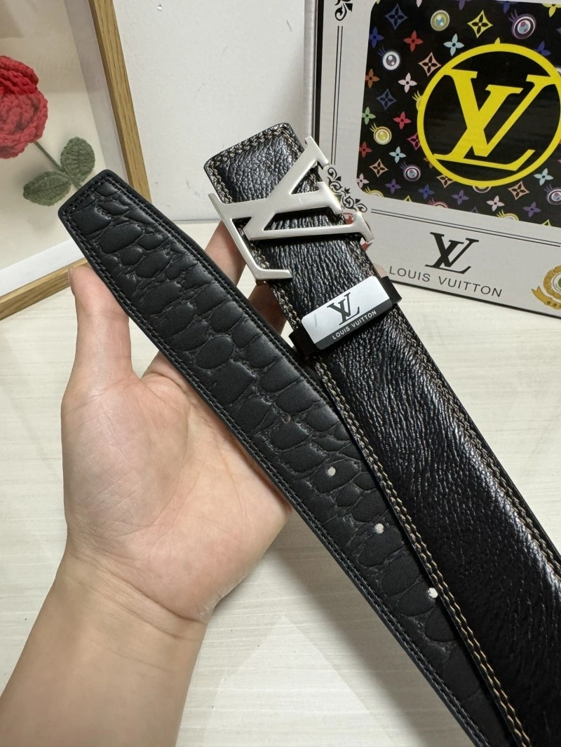 Flexible Louis Vuitton Belts 300547