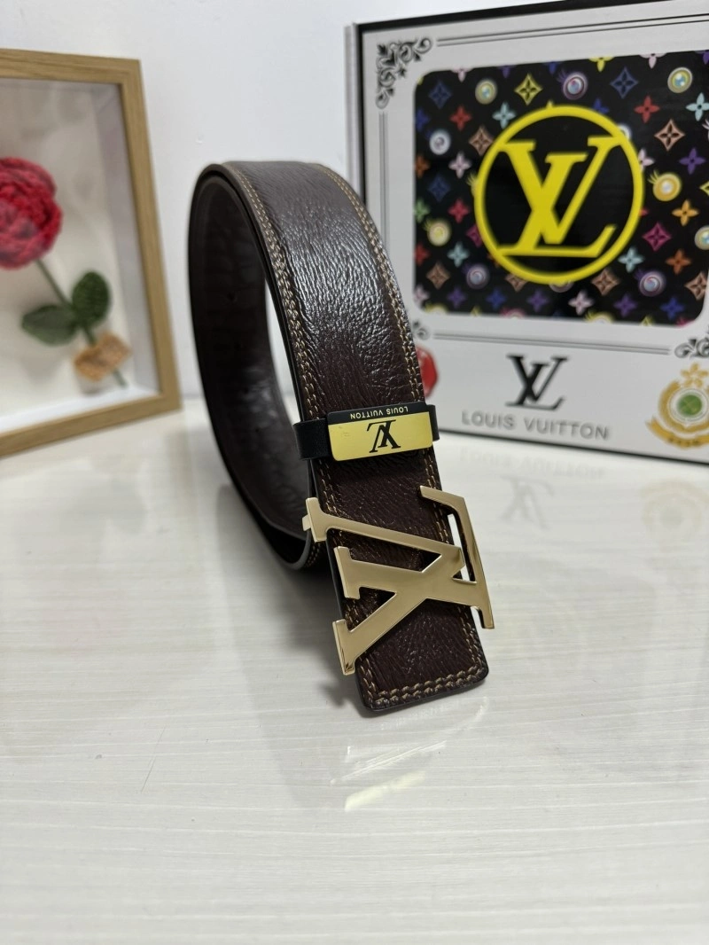 Unique Louis Vuitton Belts 300521