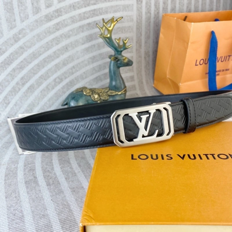 Practical Louis Vuitton Belts 300520