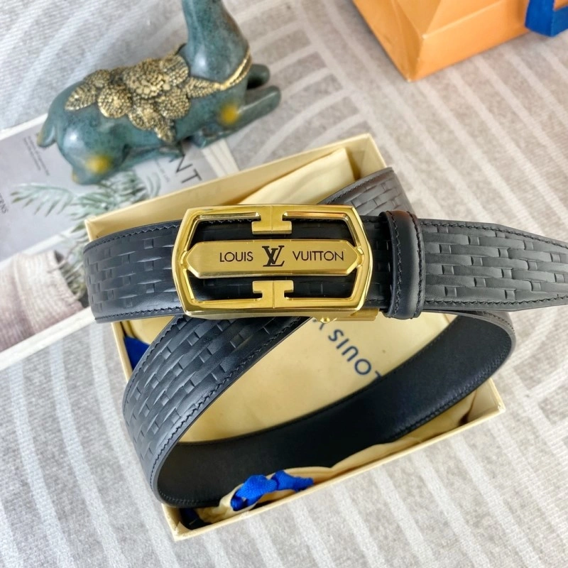 Louis Vuitton Belts Breathable 300540