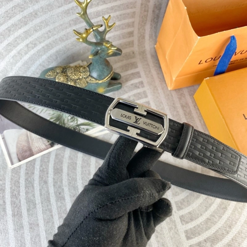 Louis Vuitton Belts TimelessDesign 300529