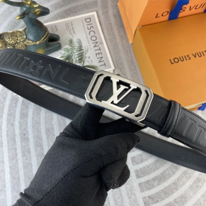 Louis Vuitton Belts Durable 300533