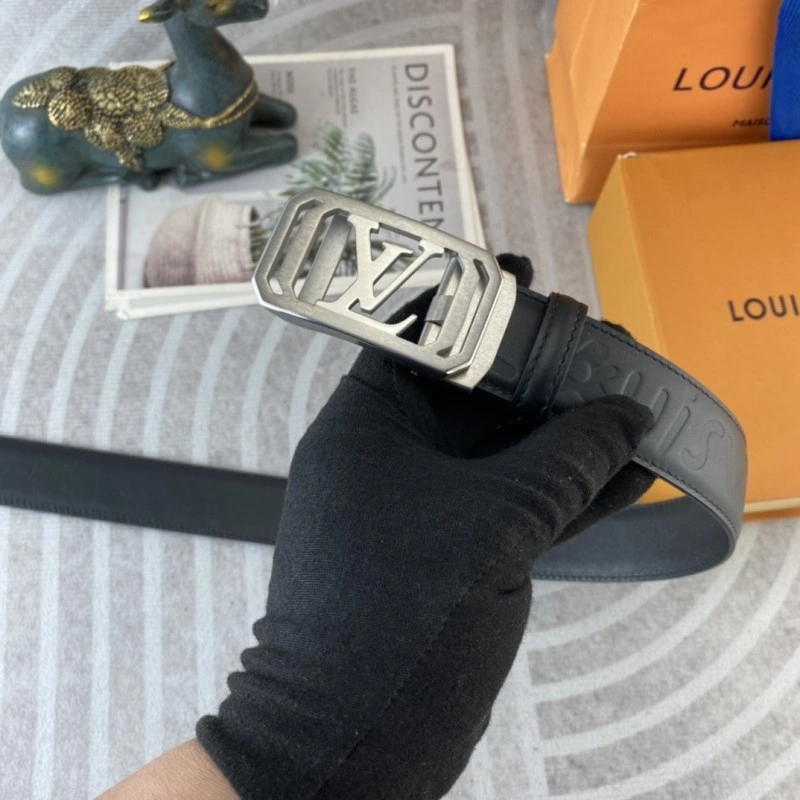 Louis Vuitton Belts Durable 300533