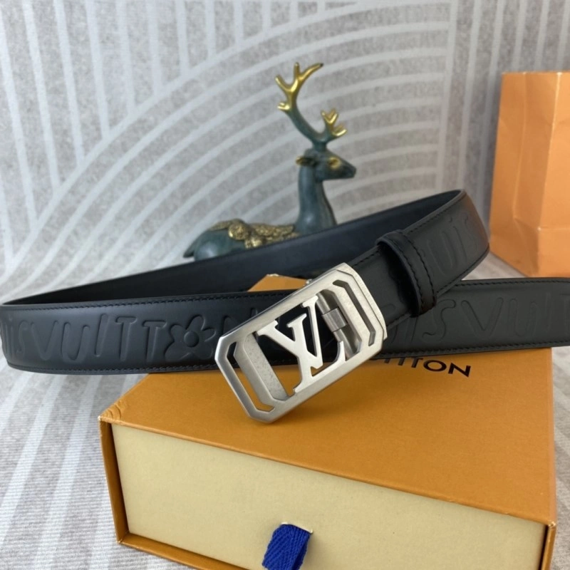 Louis Vuitton Belts Durable 300533