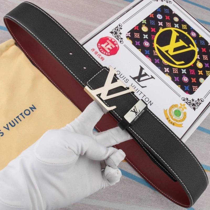 WellDesigned Louis Vuitton Belts 300494
